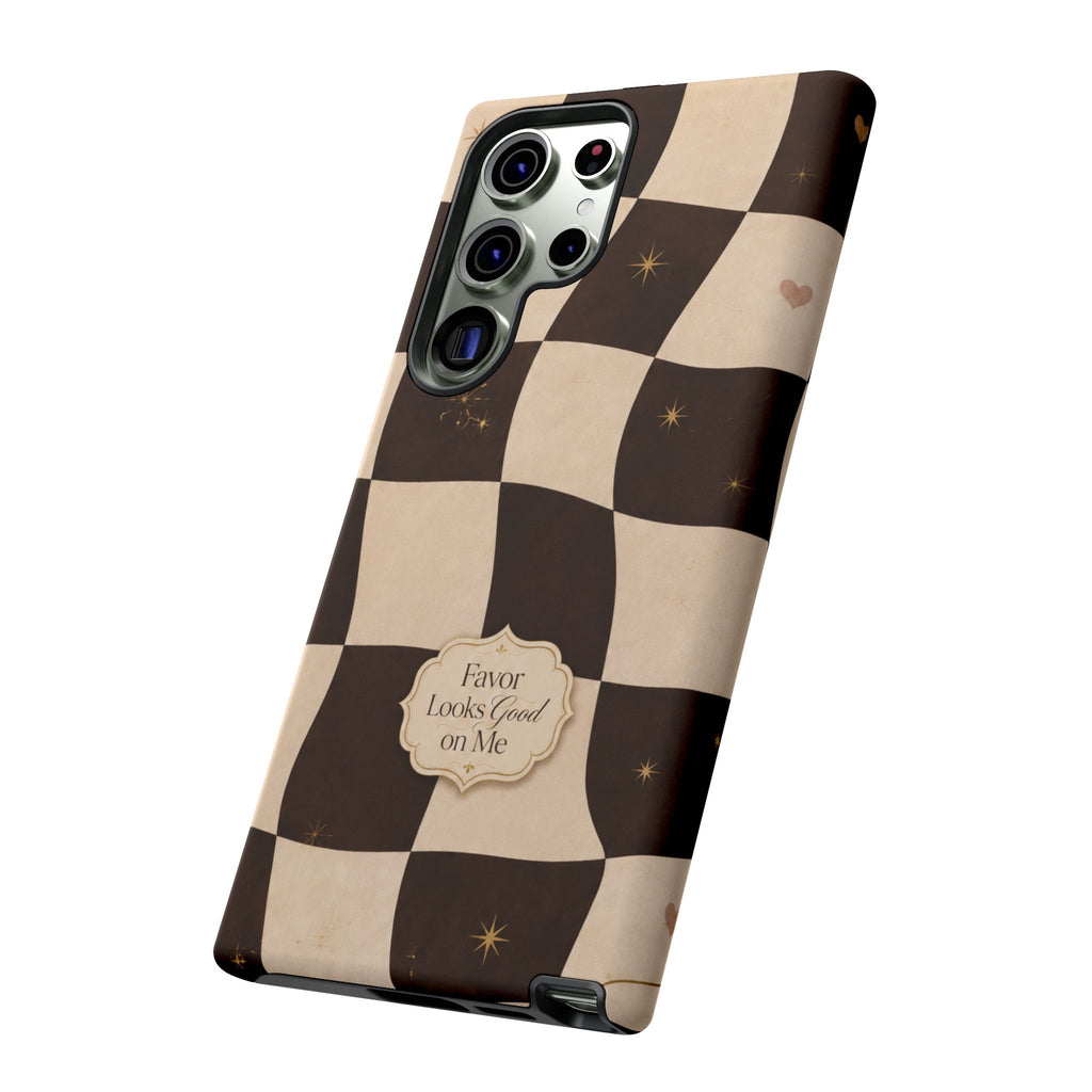 Favor Looks Good on Me Vintage Checkerboard Phone Case