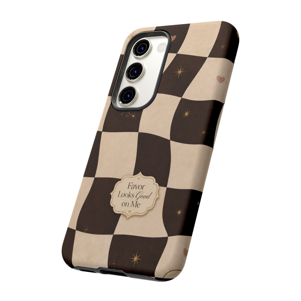 Favor Looks Good on Me Vintage Checkerboard Phone Case