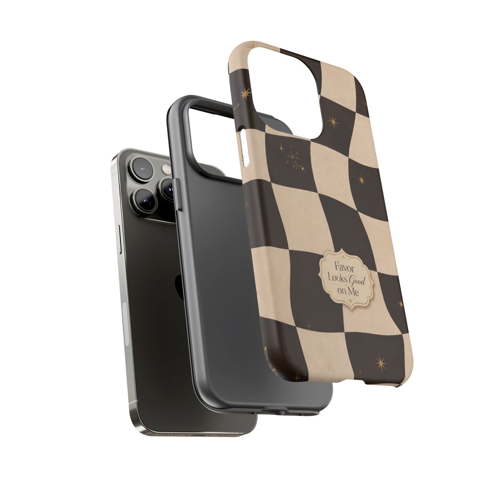 Favor Looks Good on Me Vintage Checkerboard Phone Case