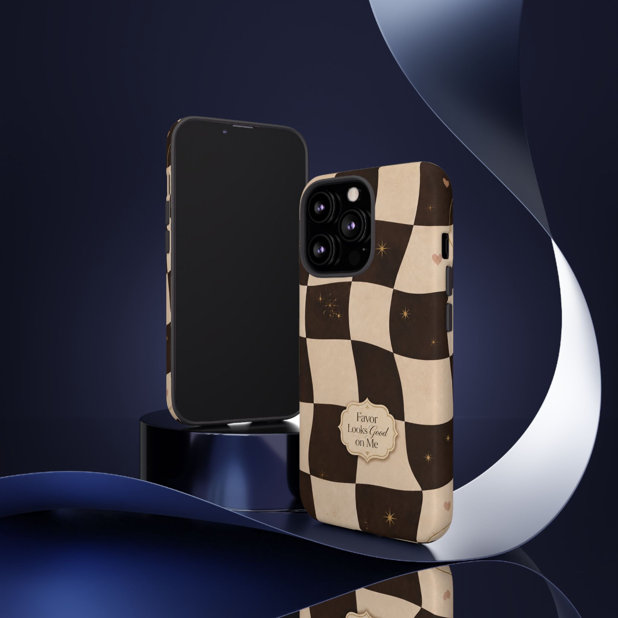 Favor Looks Good on Me Vintage Checkerboard Phone Case