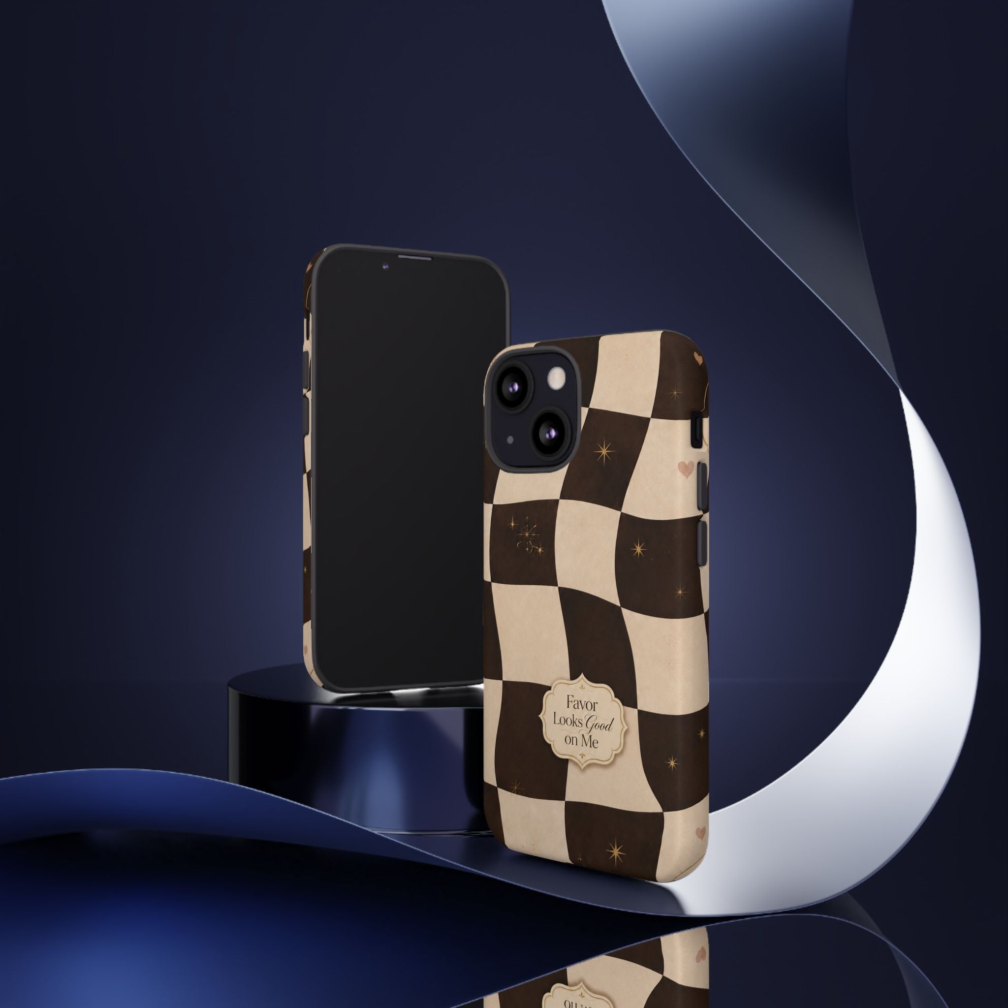 Favor Looks Good on Me Vintage Checkerboard Phone Case