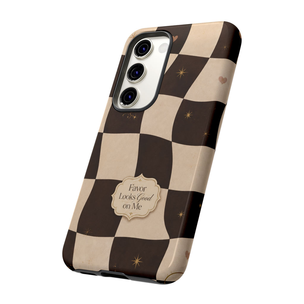 Favor Looks Good on Me Vintage Checkerboard Phone Case