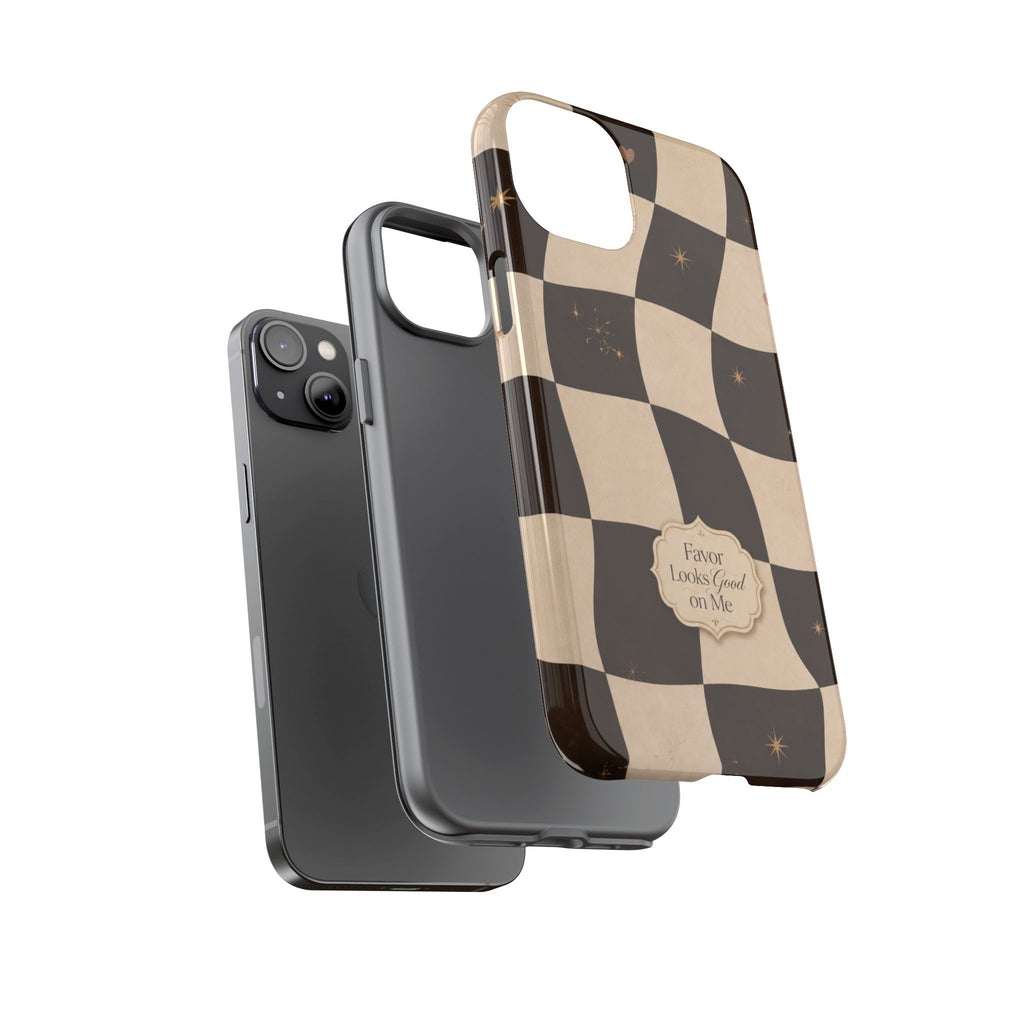 Favor Looks Good on Me Vintage Checkerboard Phone Case