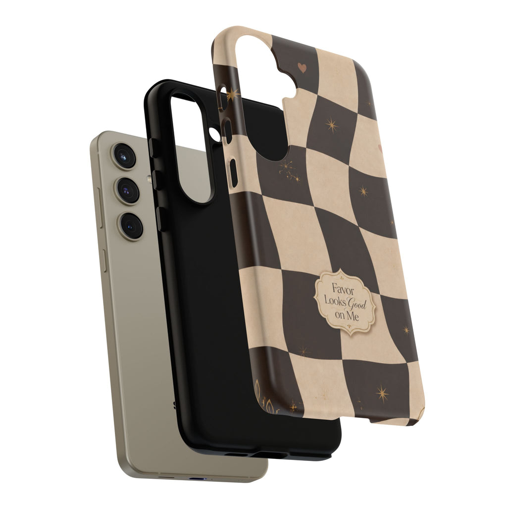 Favor Looks Good on Me Vintage Checkerboard Phone Case