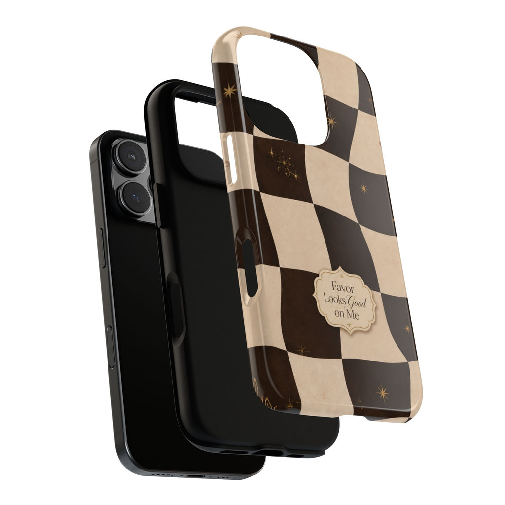 Favor Looks Good on Me Vintage Checkerboard Phone Case