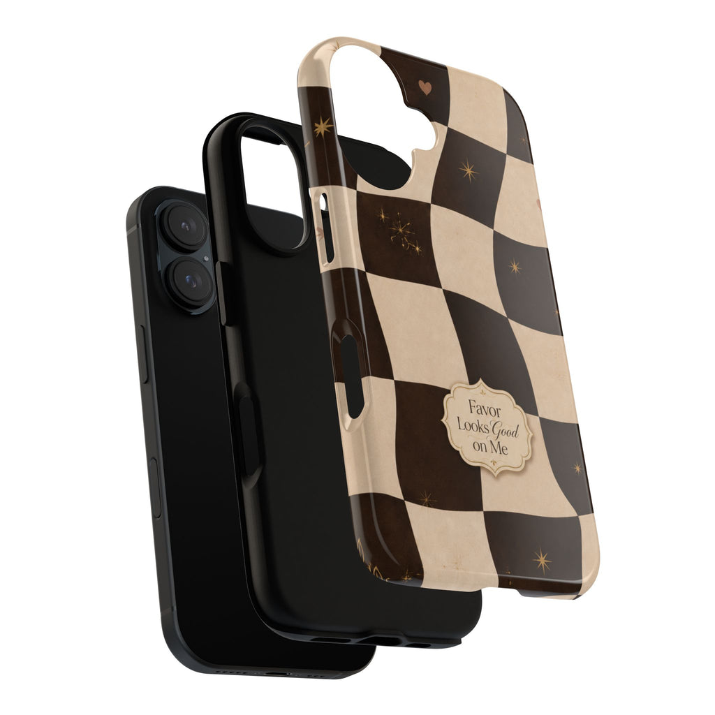 Favor Looks Good on Me Vintage Checkerboard Phone Case