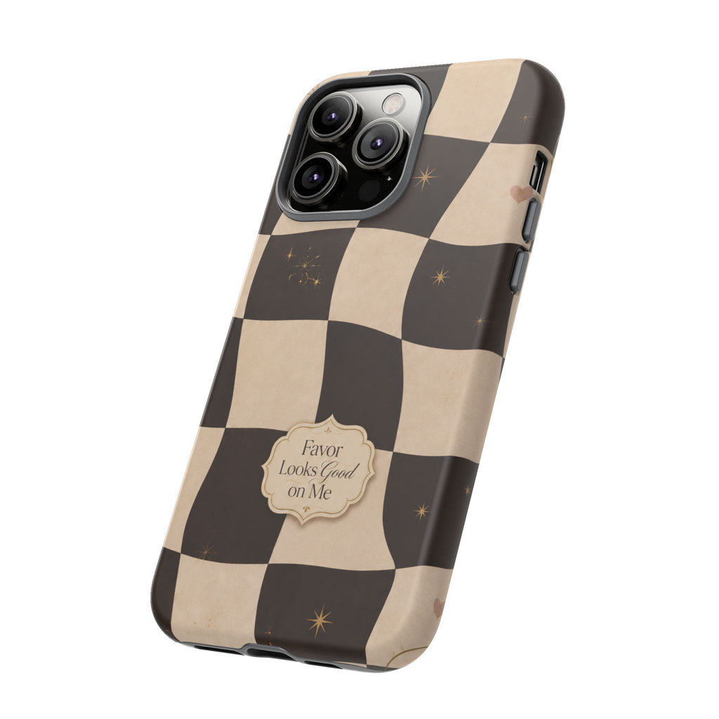 Favor Looks Good on Me Vintage Checkerboard Phone Case