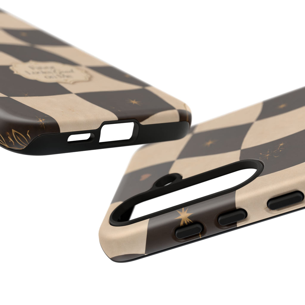 Favor Looks Good on Me Vintage Checkerboard Phone Case