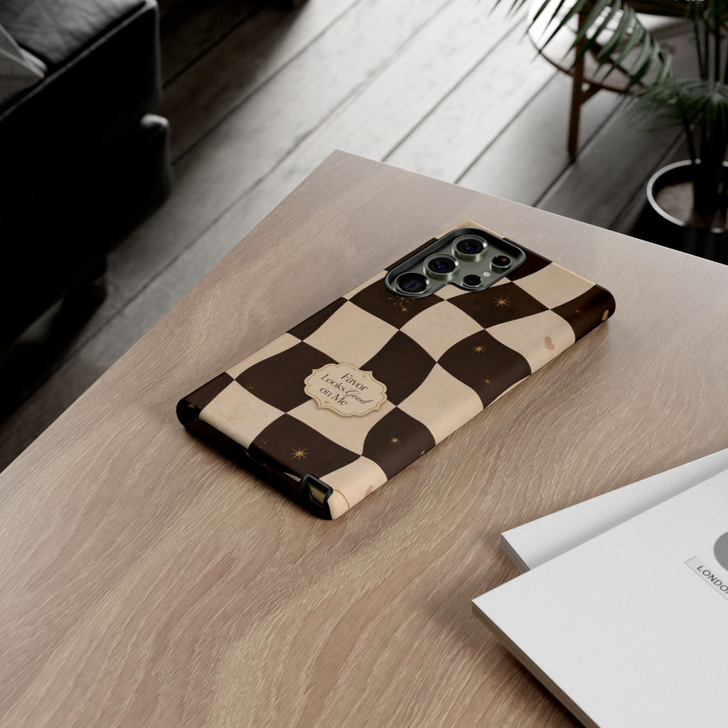 Favor Looks Good on Me Vintage Checkerboard Phone Case