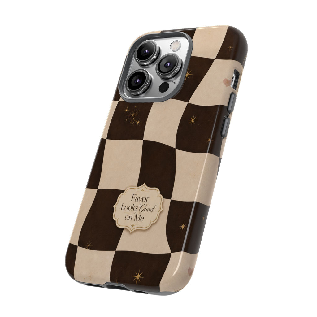 Favor Looks Good on Me Vintage Checkerboard Phone Case